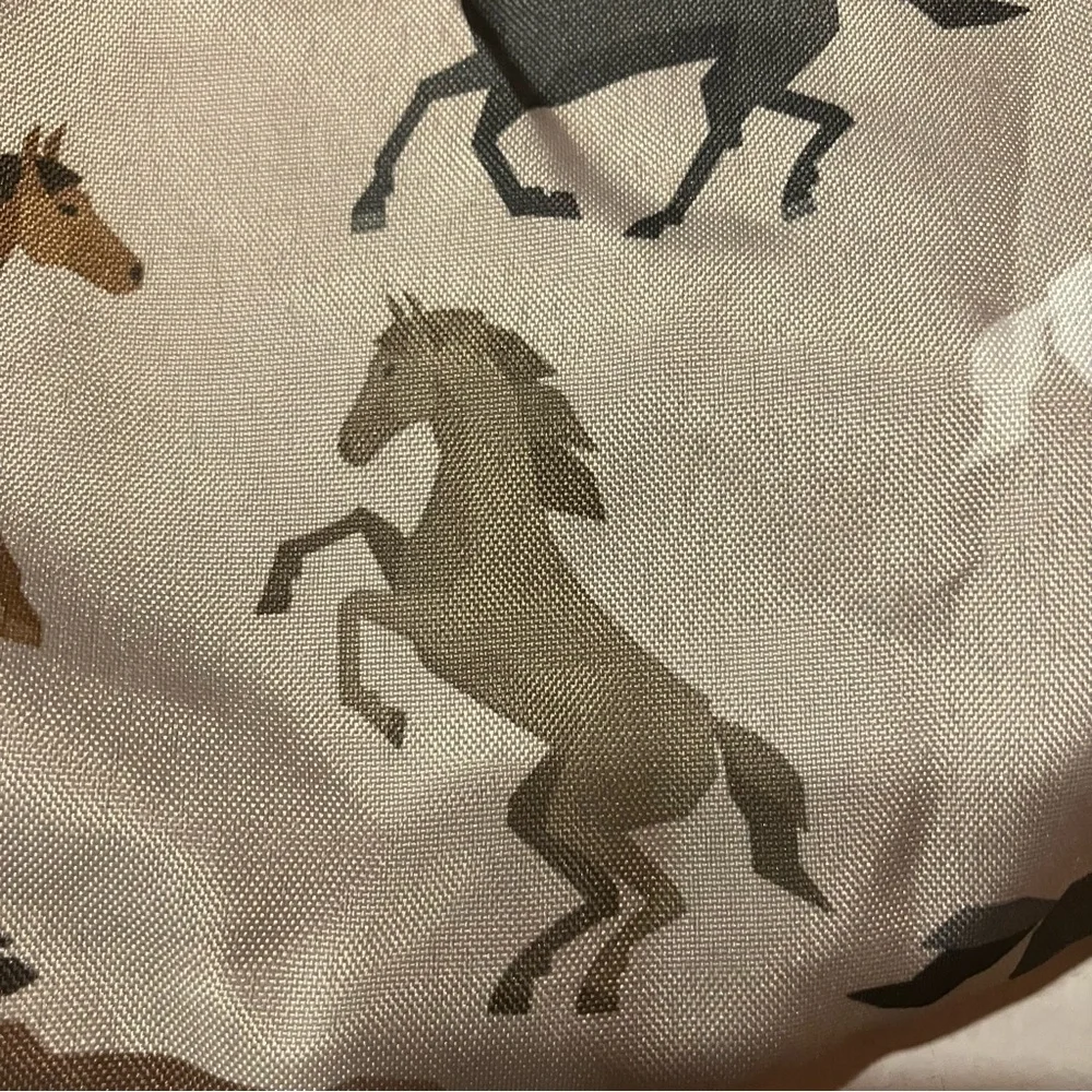 Horse Print Drawstring Bag with‎ Lining and Zipper Pocket